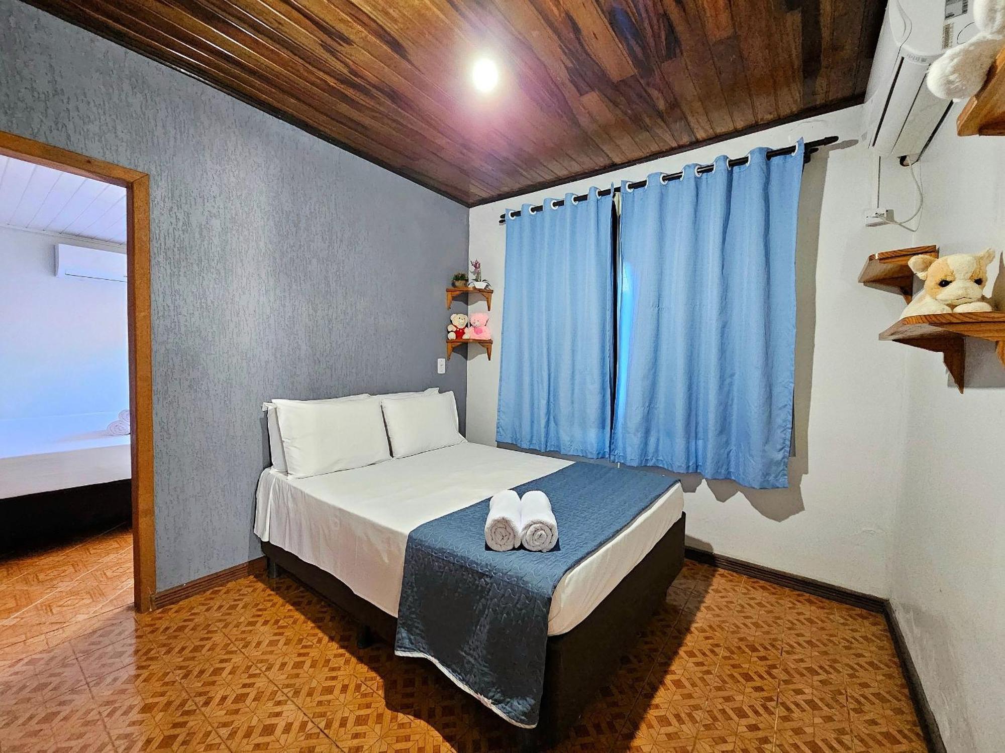 Casa Familiar Espaco Amplo Com Churrasqueira Holiday home *